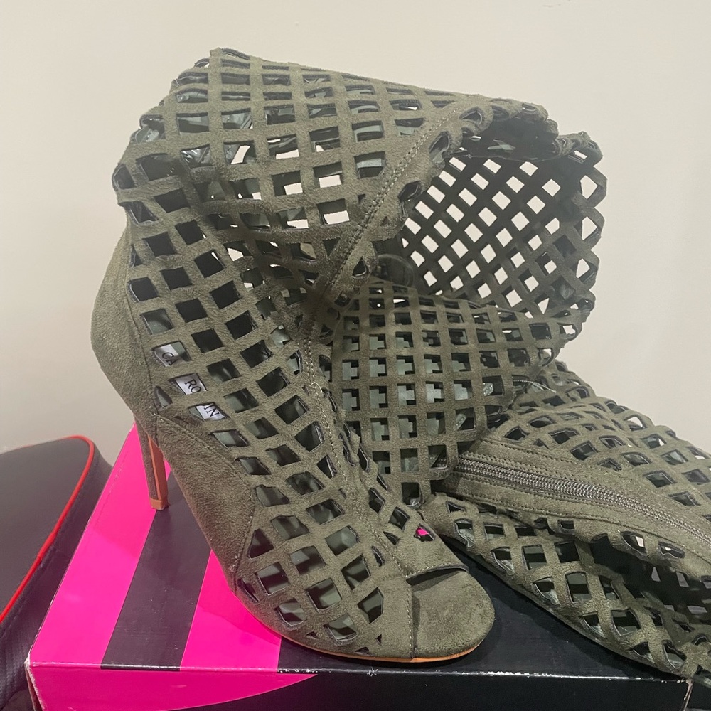 Olive Green Peep-Toe Heeled Sandals